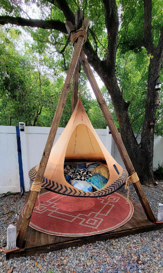 Cozy Af Tiny-House Oasis Vila Tampa Exterior foto