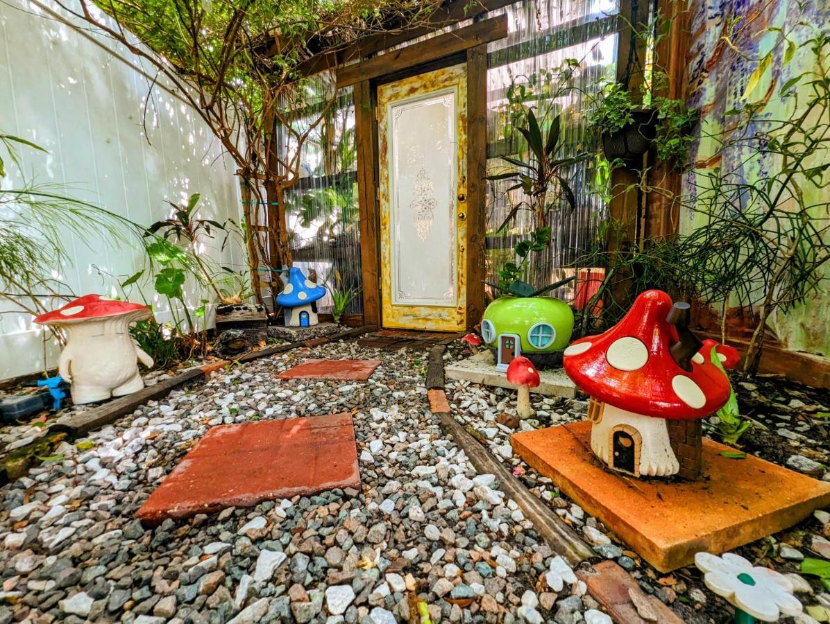 Cozy Af Tiny-House Oasis Vila Tampa Exterior foto